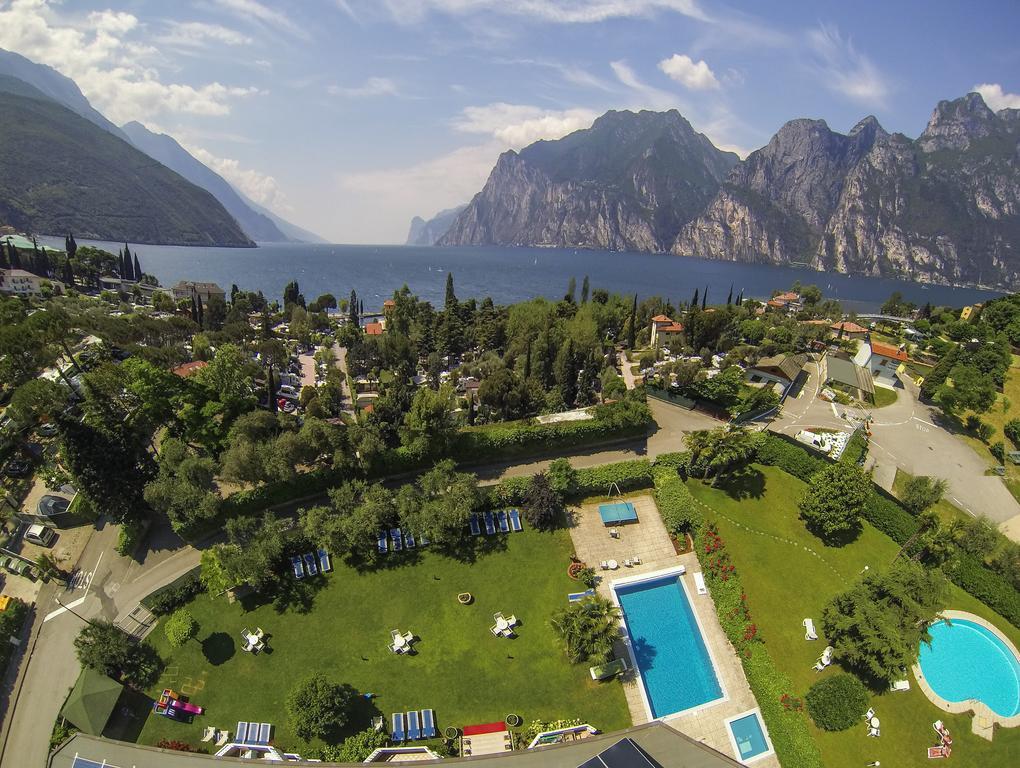 Residence Toblini Torbole Sul Garda Екстериор снимка
